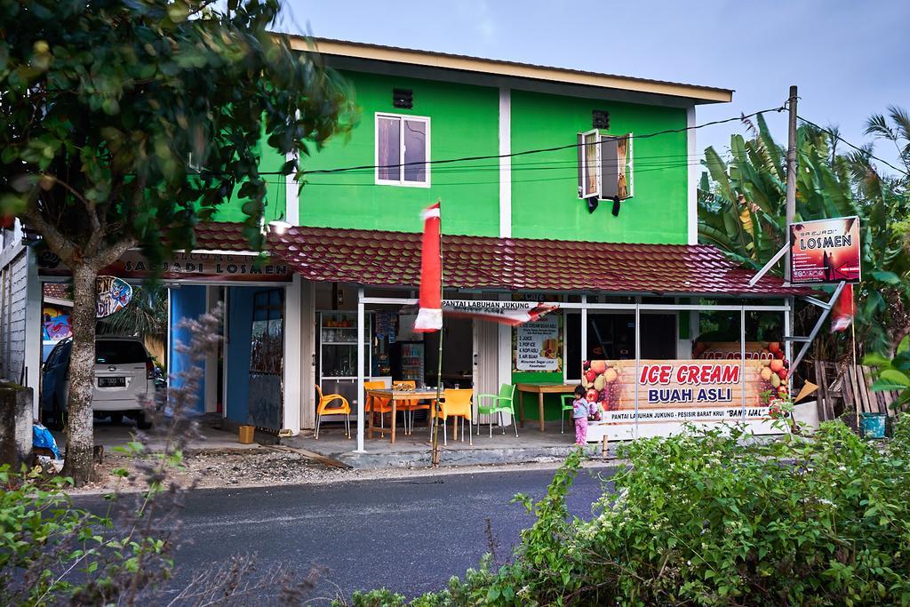 Krui Saejadi Surf And Stay Buitenkant foto